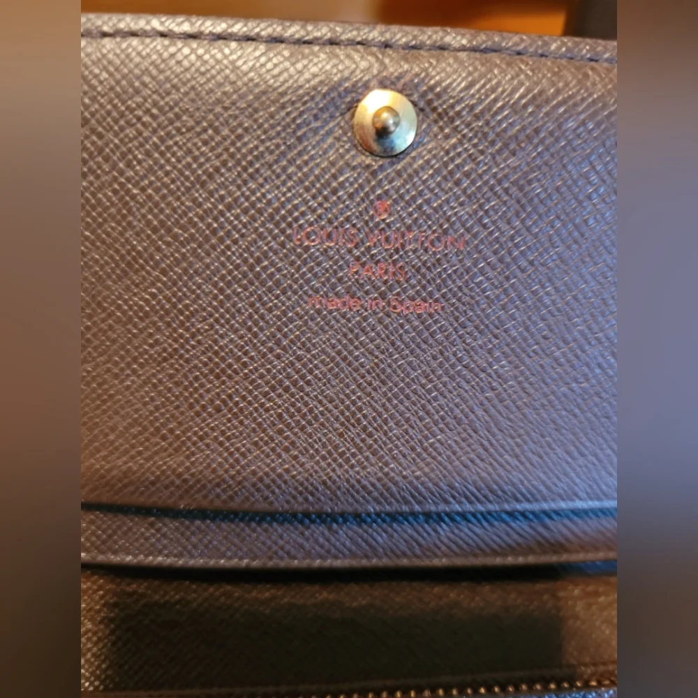 Louis Vuitton damier ebene wallet. - Picture 7 of 7
